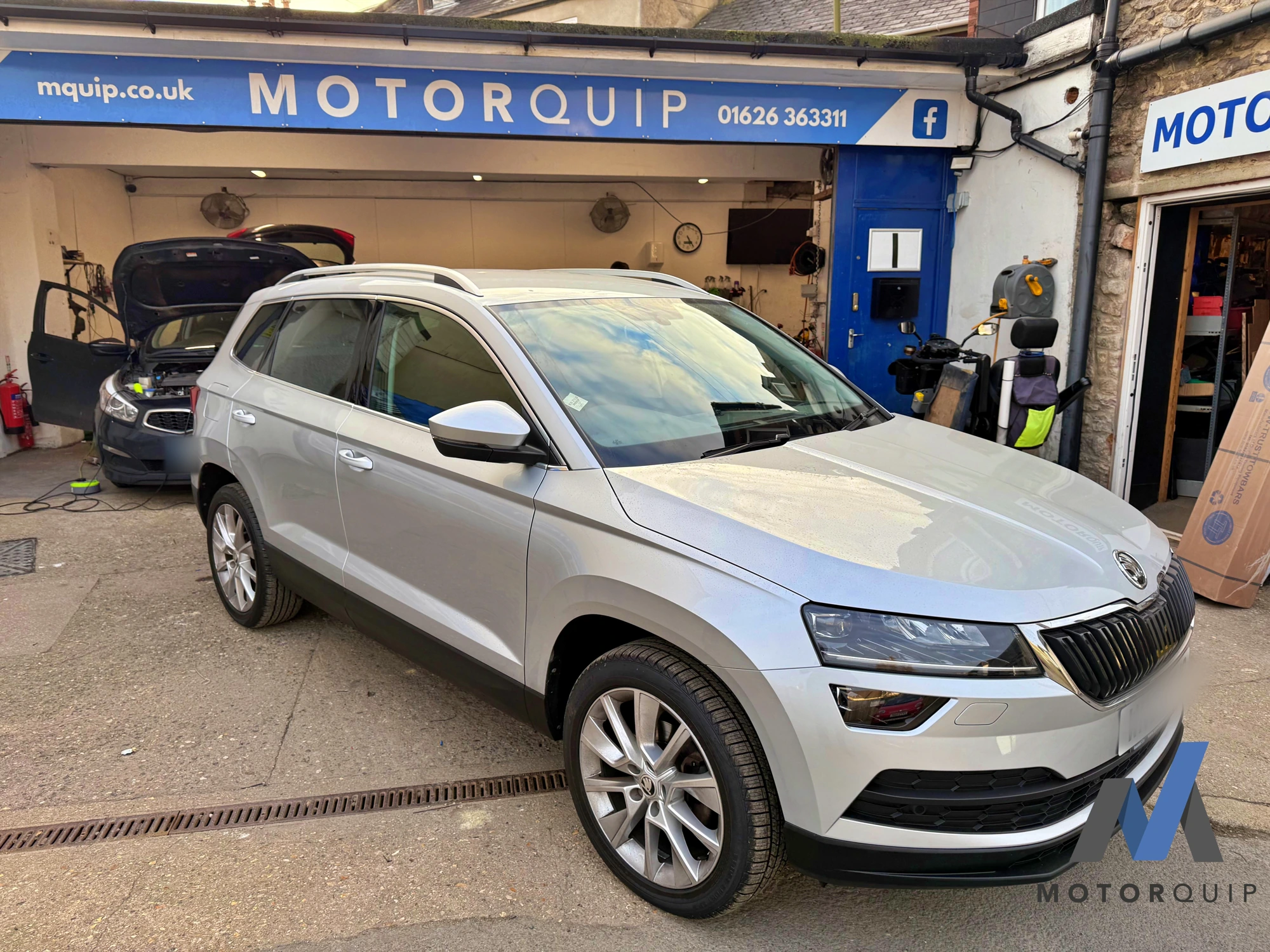 Škoda SUV audio installation · installation photo 9