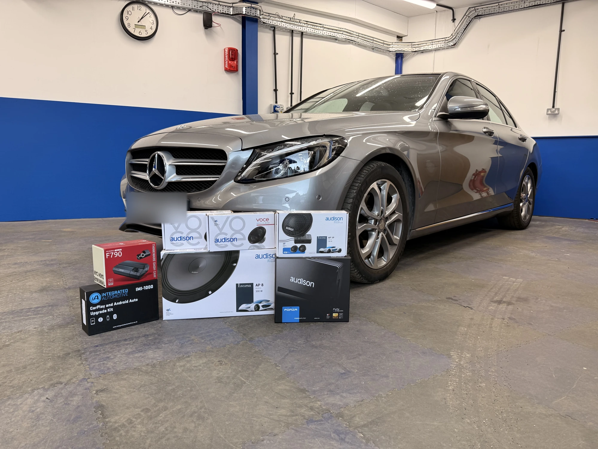 Mercedes saloon