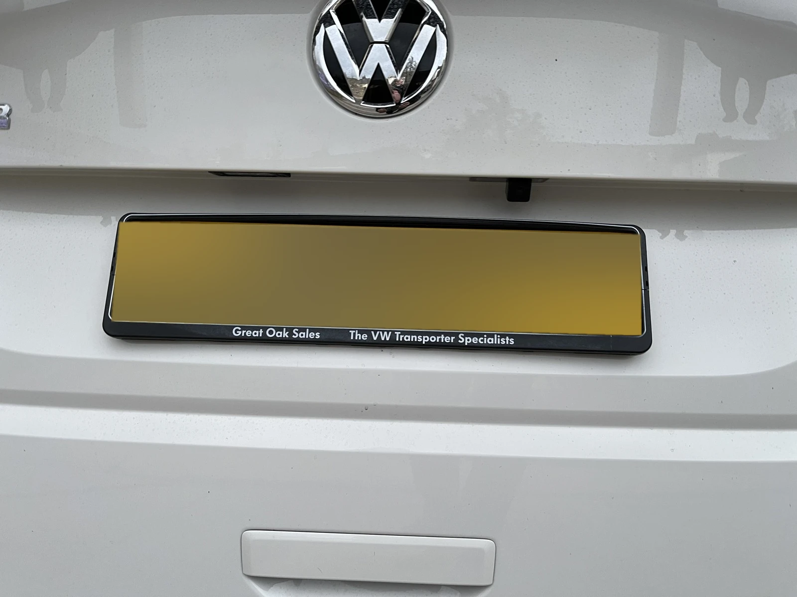 Motorquip reversing-camera installation 7